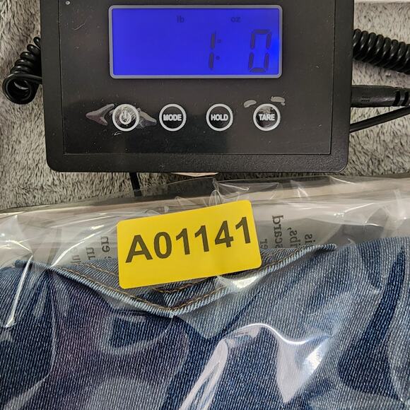 Everlane Jeans Womens 29 Blue The Vintage Skinny Jean Button Fly Raw Hem Stretch - Picture 15 of 15